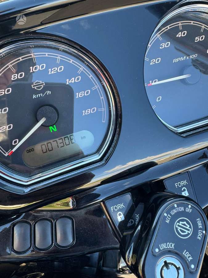 Harley-Davidson Road Glide 1869cc, чопперы / круизеры / custom