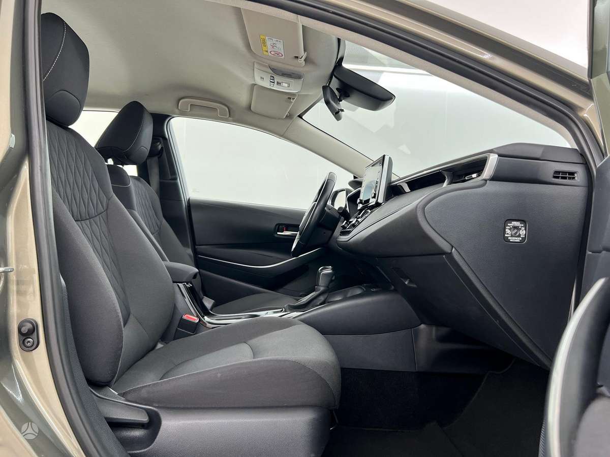 Toyota Corolla - 6
