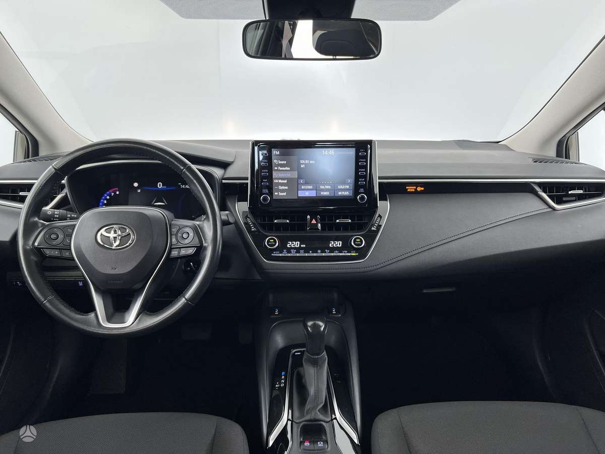 Toyota Corolla - 8