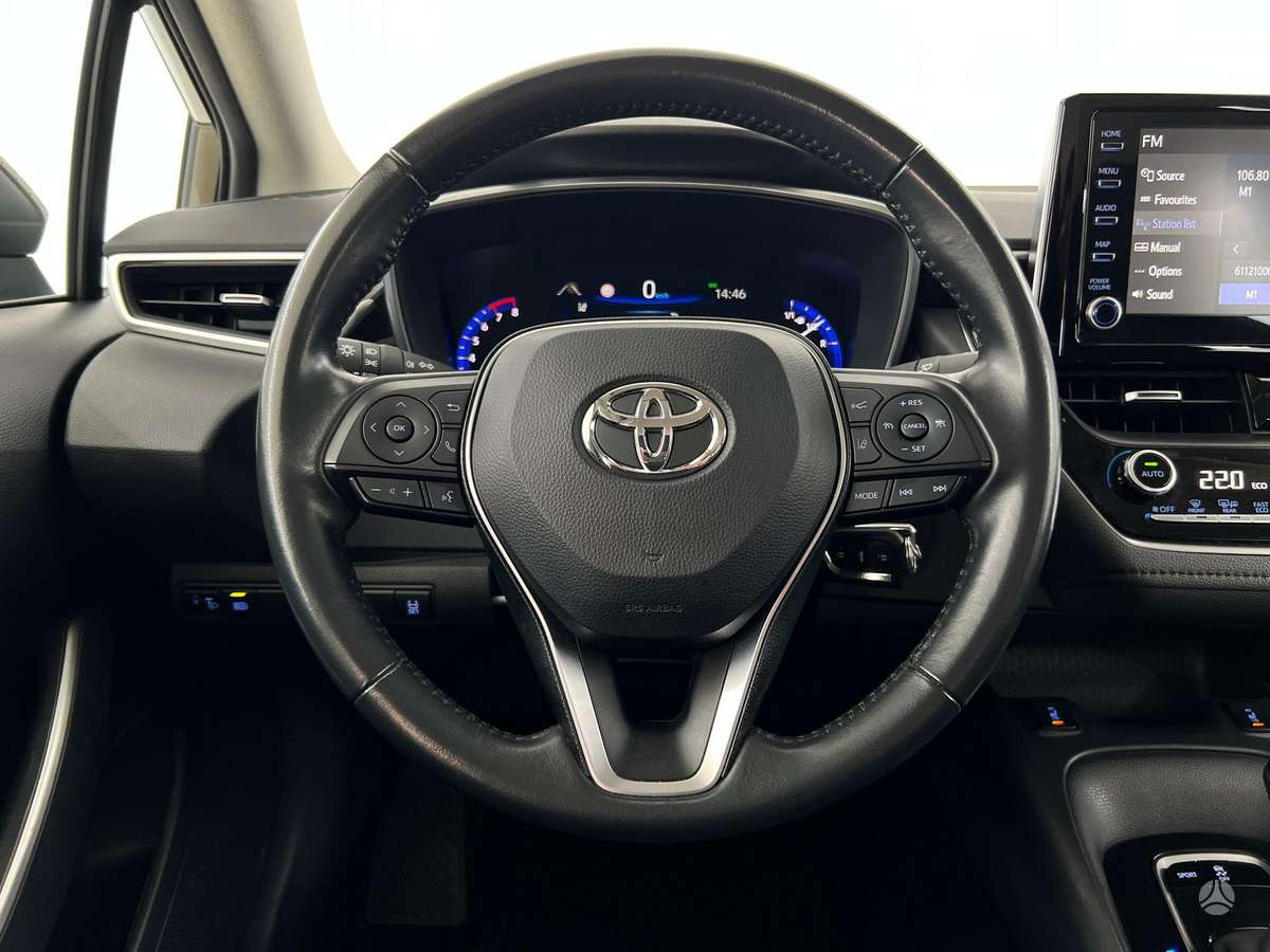 Toyota Corolla - 12