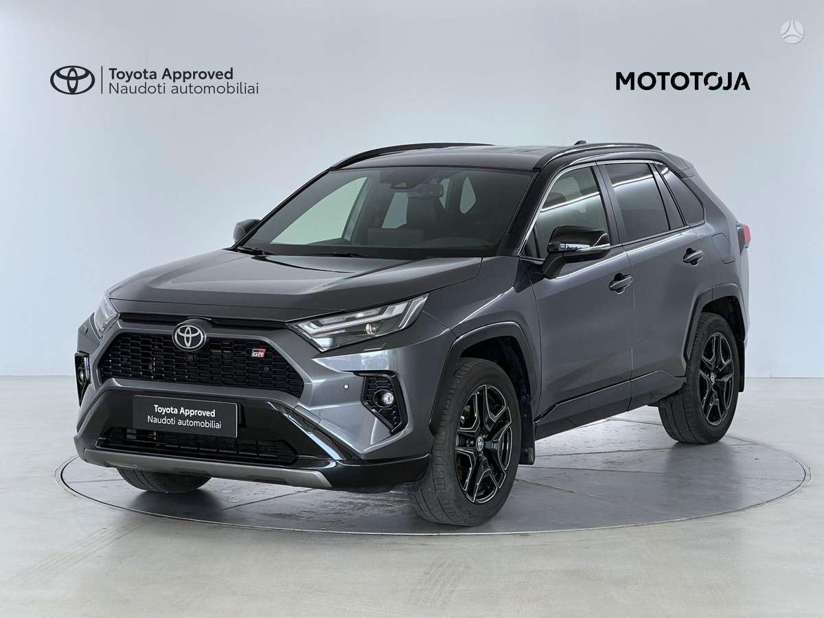 Toyota RAV4 - 1