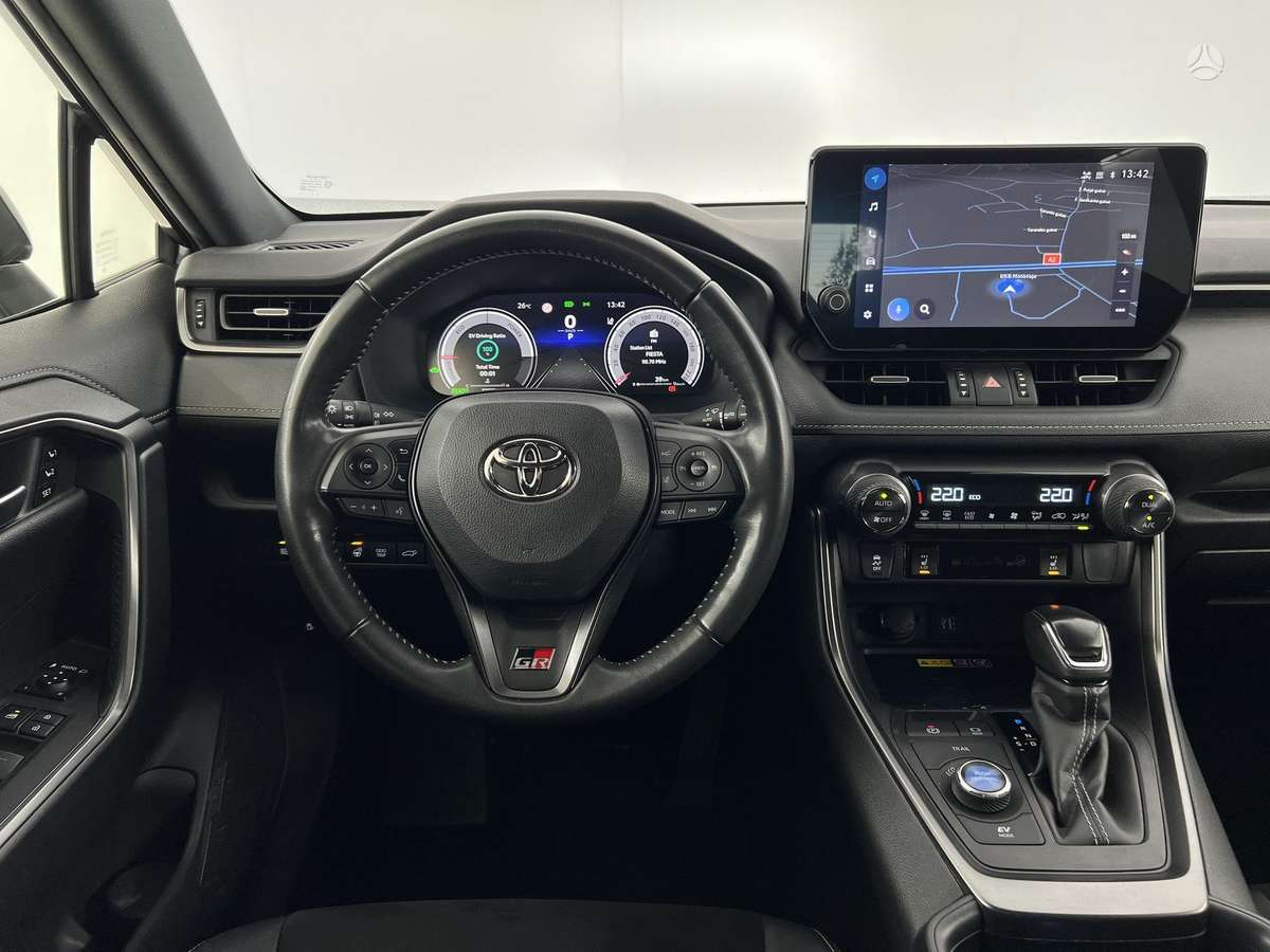 Toyota RAV4 - 9
