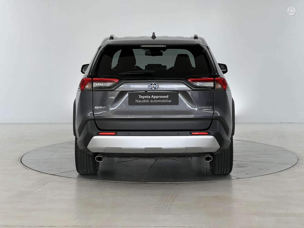 Toyota RAV4 - 4