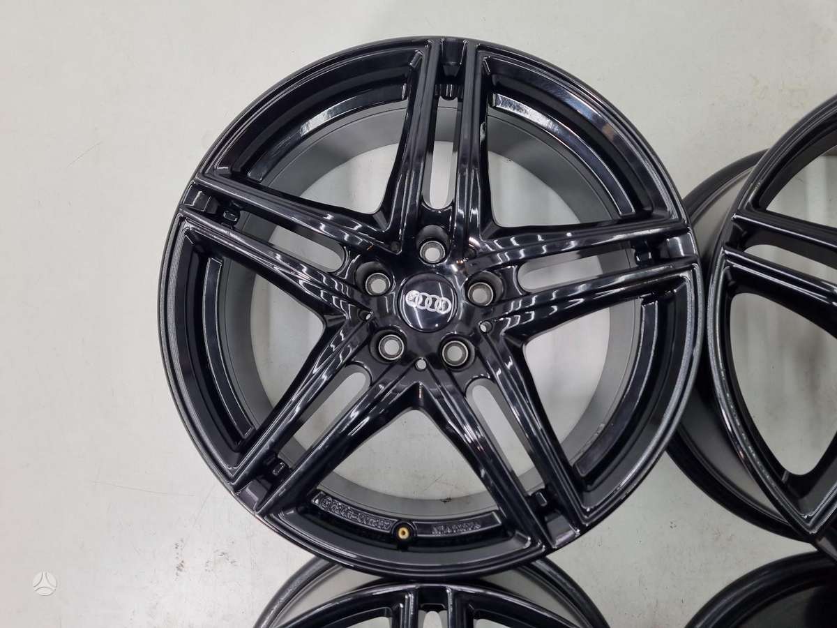 Audi A4 allroad, lengvojo lydinio, R18