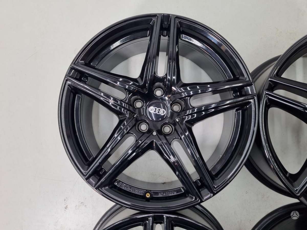 Audi A4 allroad, light alloy, R18