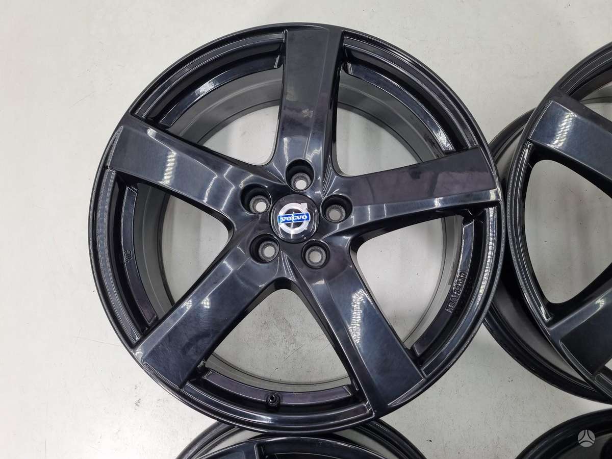 Volvo XC60, light alloy, R19