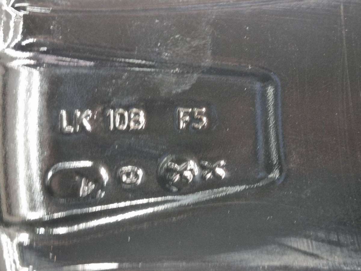 Volvo XC60, lengvojo lydinio, R19