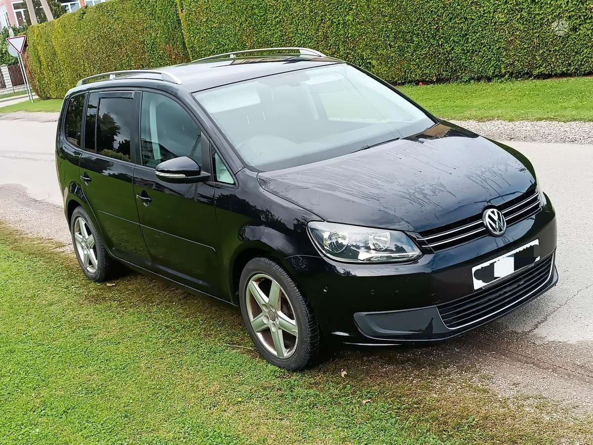 Volkswagen Touran - 2