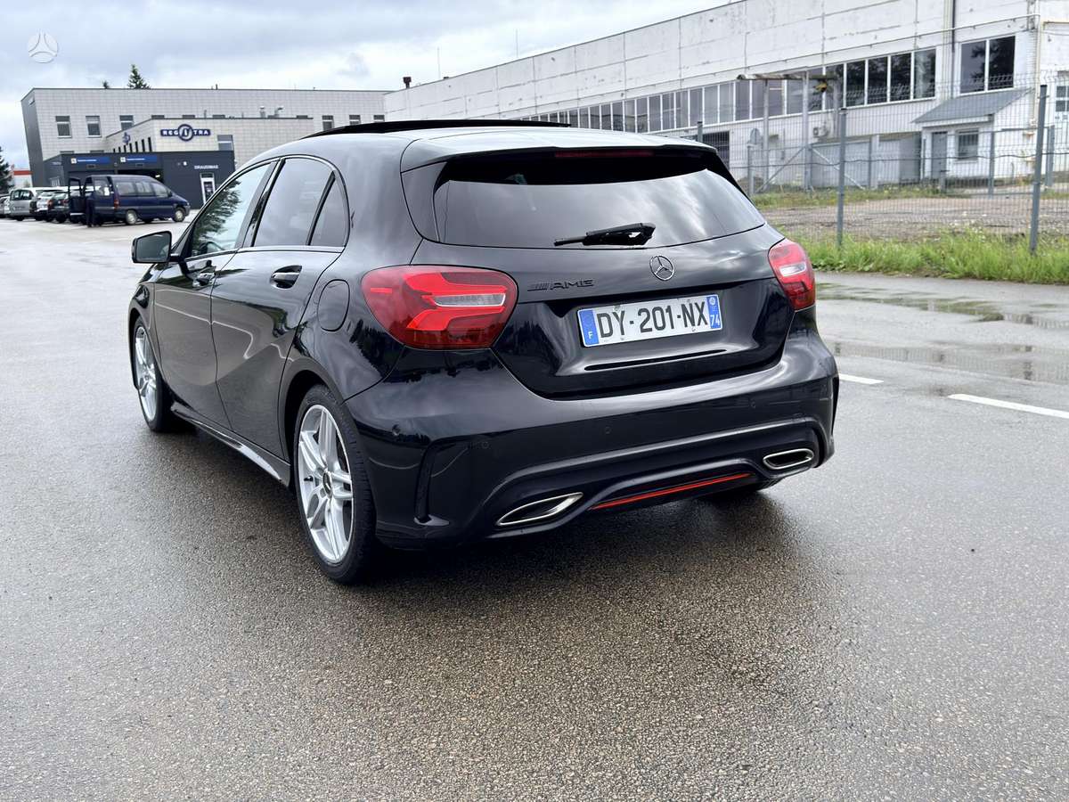 Mercedes-Benz A220 - 9