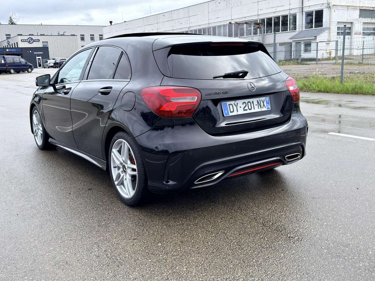 Mercedes-Benz A220 - 11