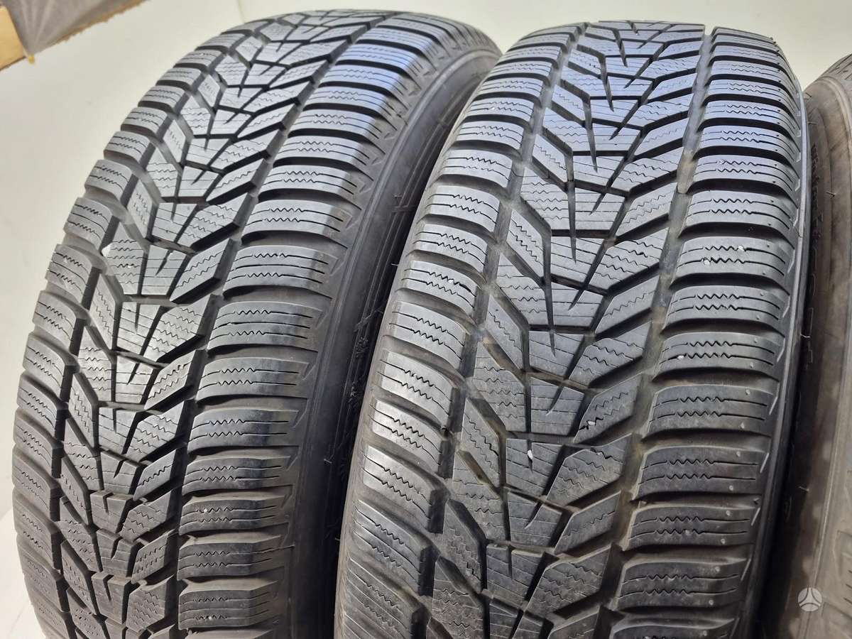 Hankook 7-8mm, universalios 215/65 R17