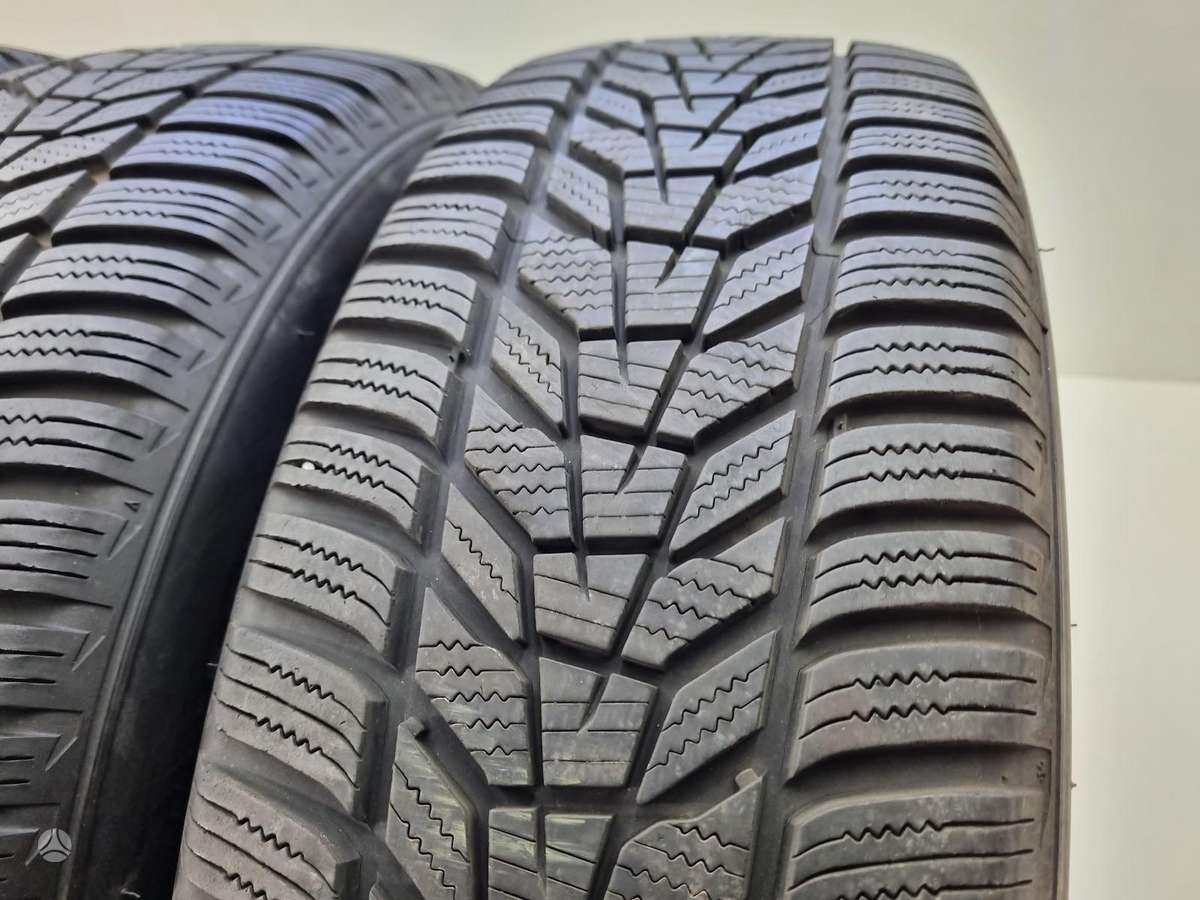 Hankook 7-8mm, всесезонные 215/65 R17