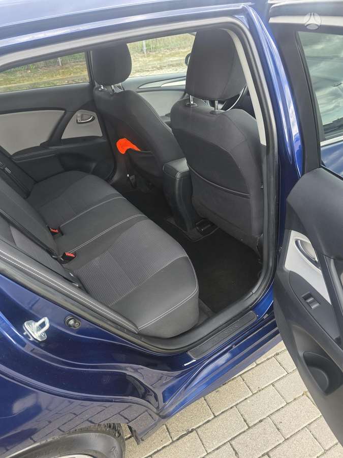 Toyota Avensis, 2.0 l., Универсал