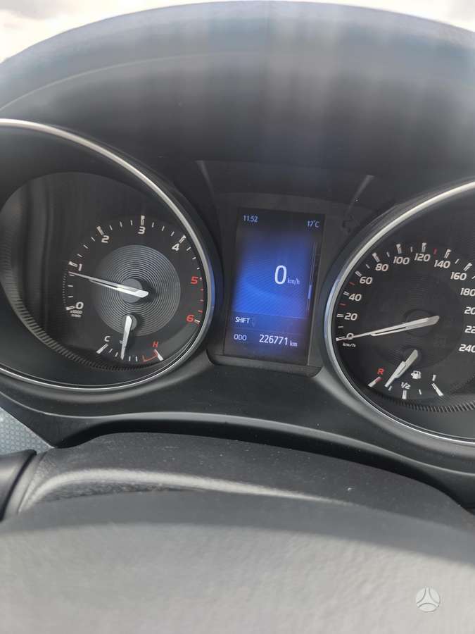 Toyota Avensis, 2.0 l., Универсал