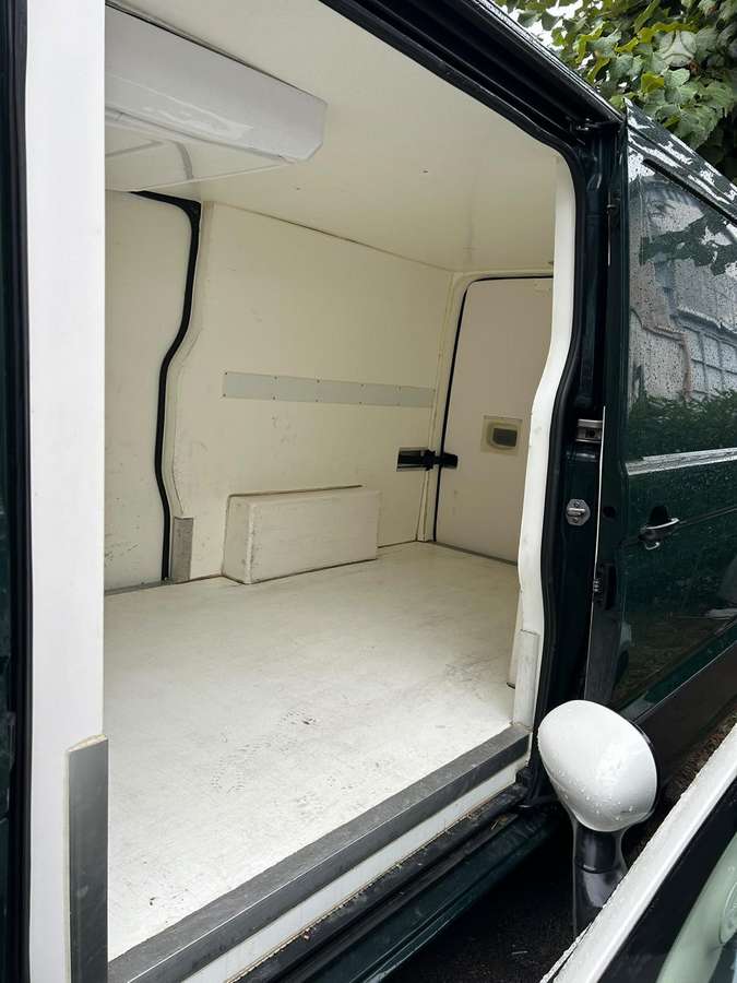 Volkswagen Crafter - 12