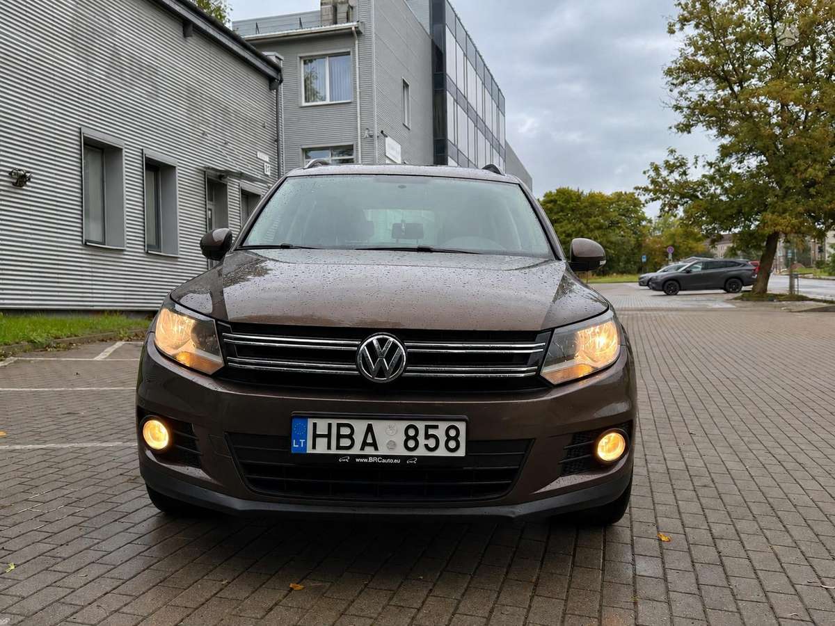 Volkswagen Tiguan - 5