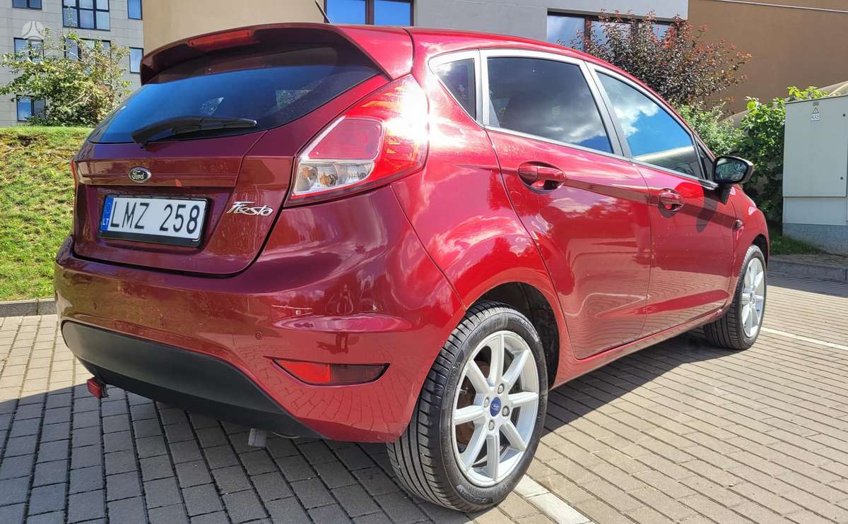 Ford Fiesta - 6