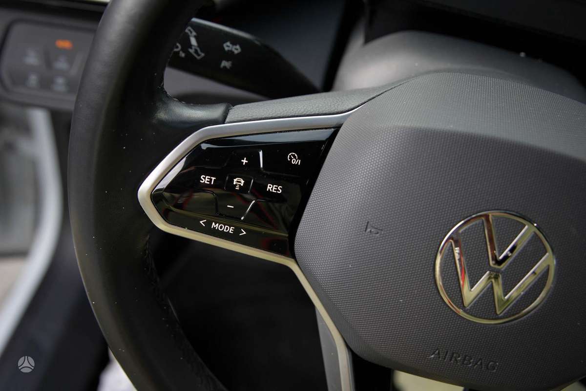 Volkswagen ID.4 - 9
