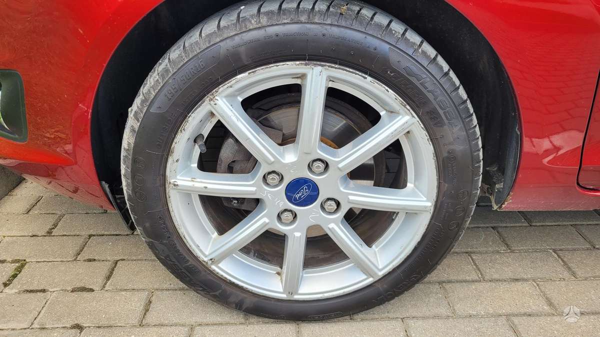 Ford Fiesta - 11