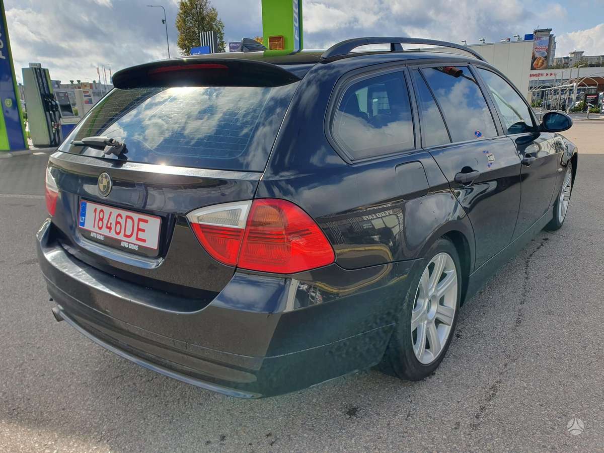 BMW 320, 2.0 l., universalas