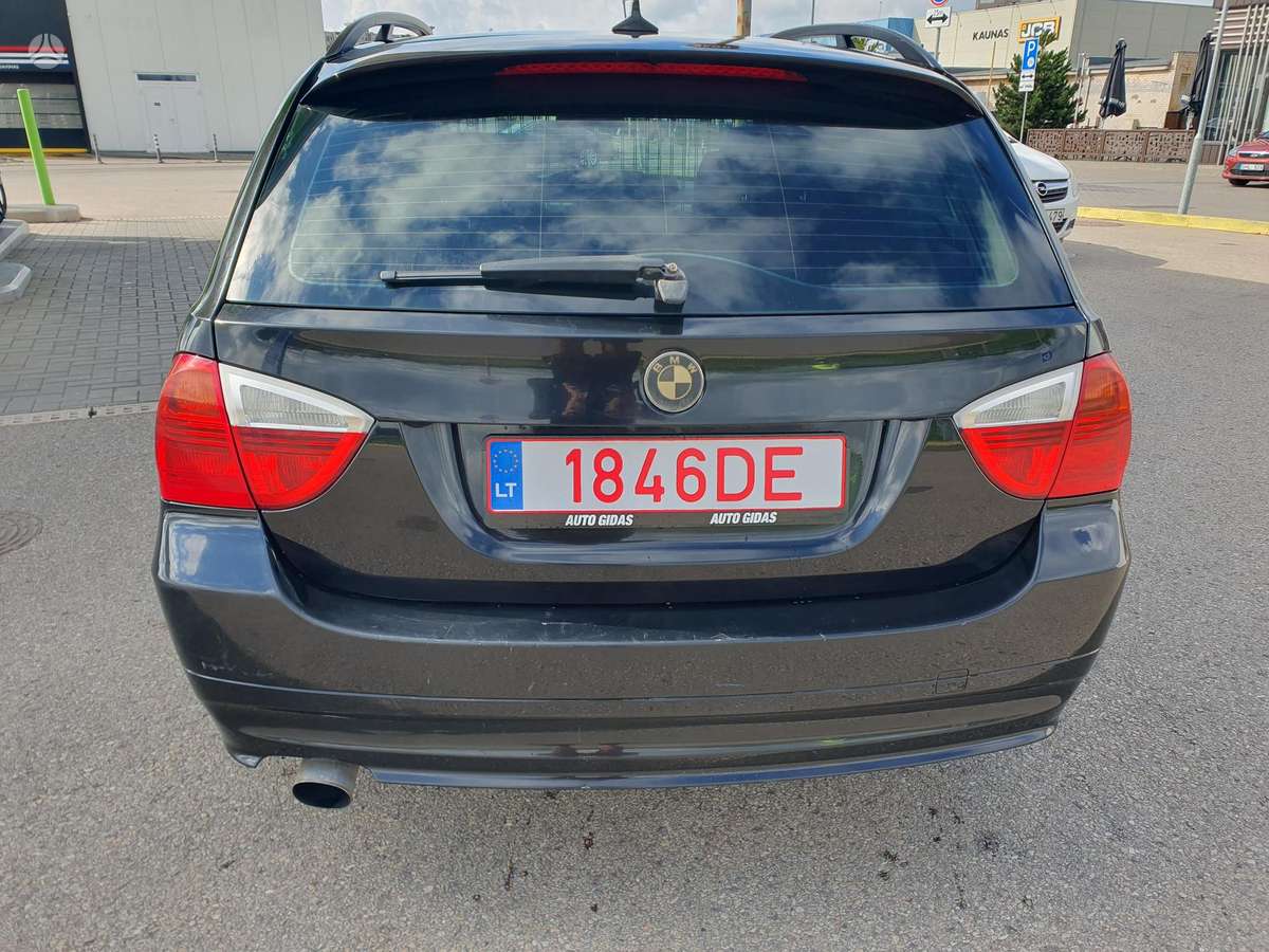 BMW 320, 2.0 l., wagon