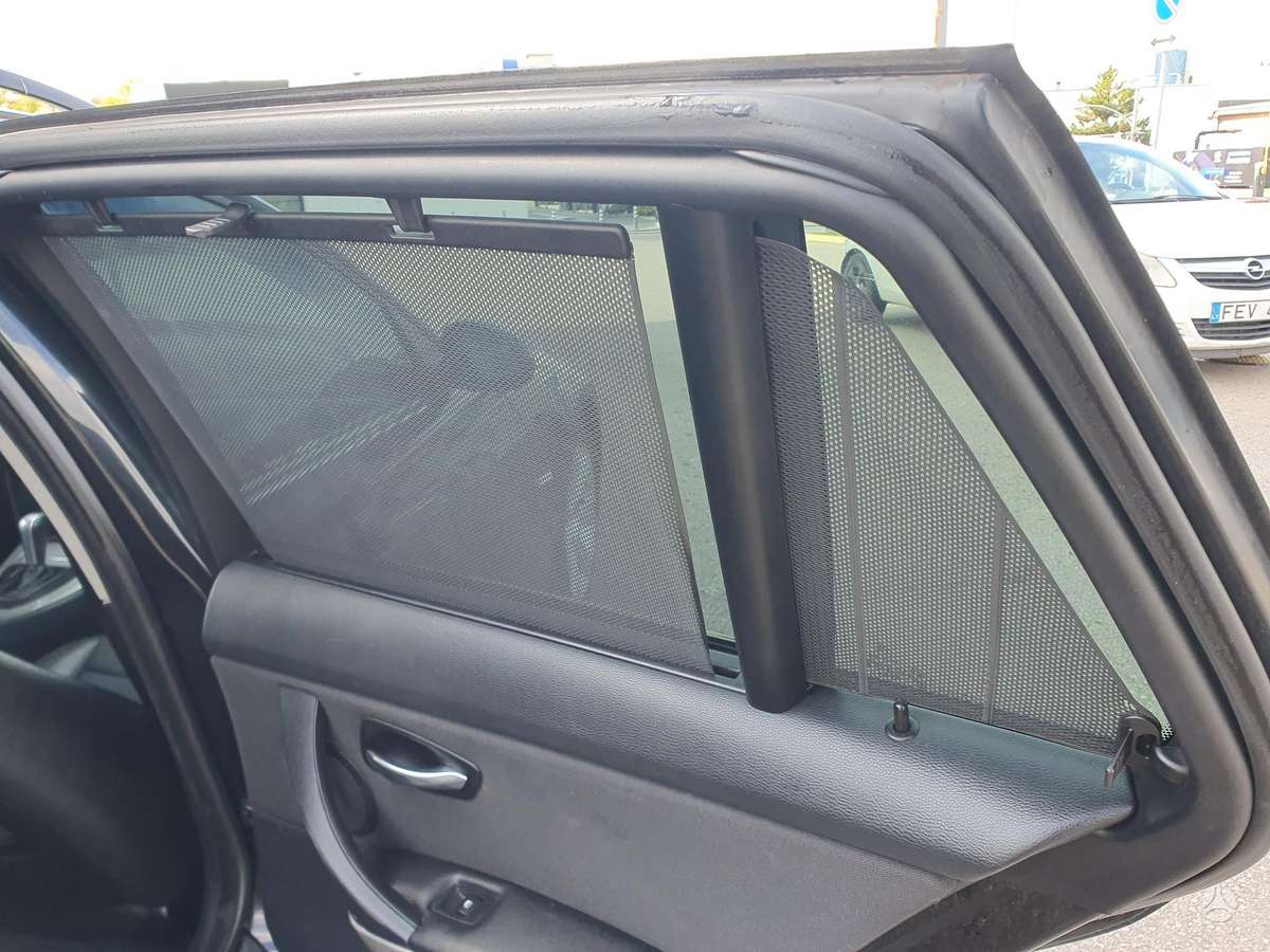 BMW 320, 2.0 l., universalas