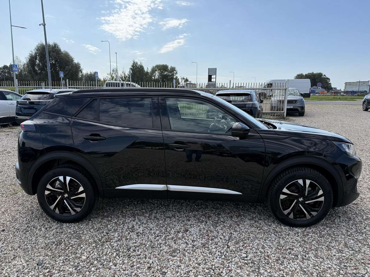 Peugeot 2008 - 4