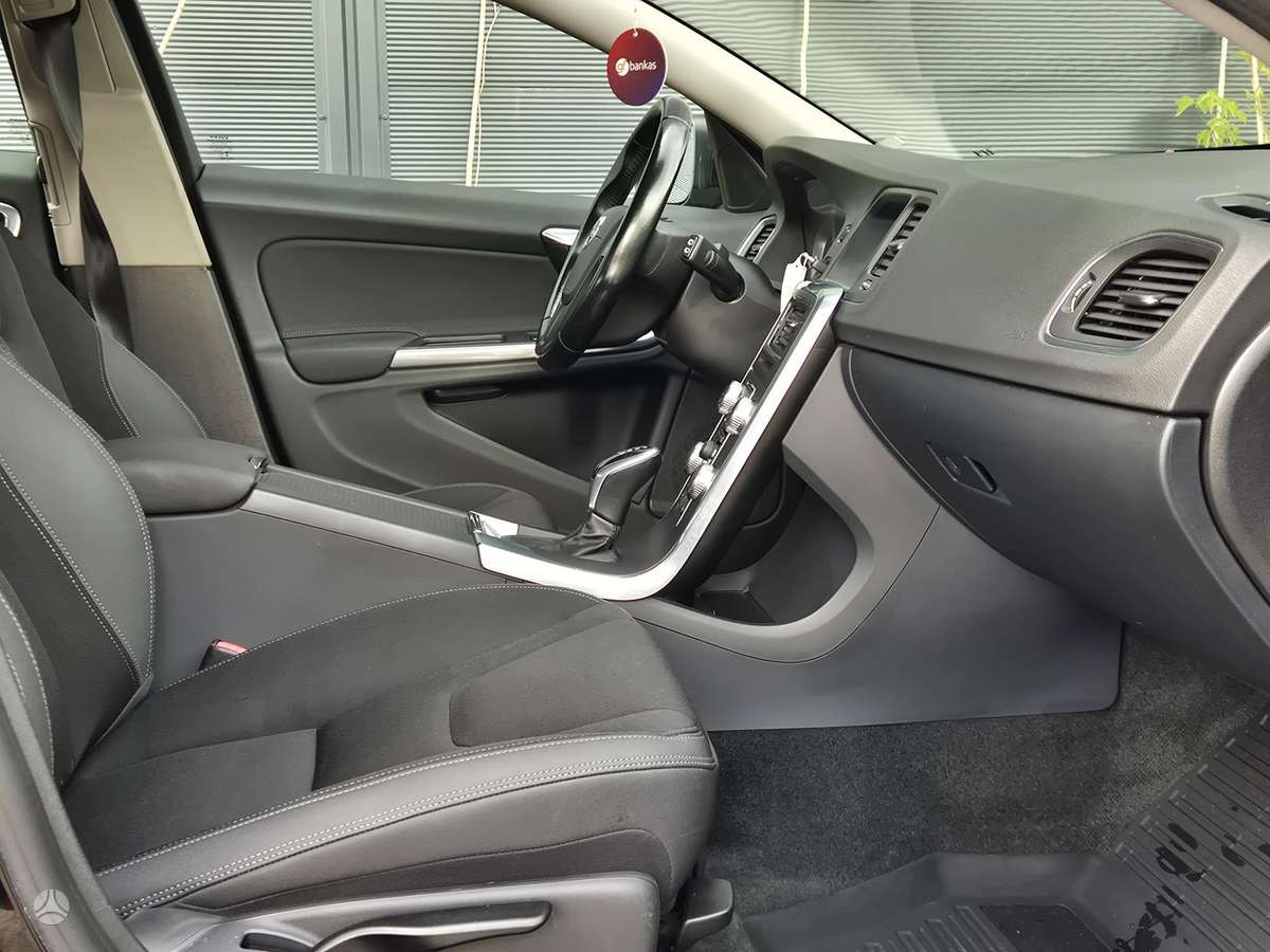 Volvo V60, 2.0 l., Универсал