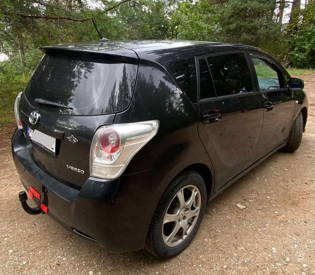 Toyota Verso - 4