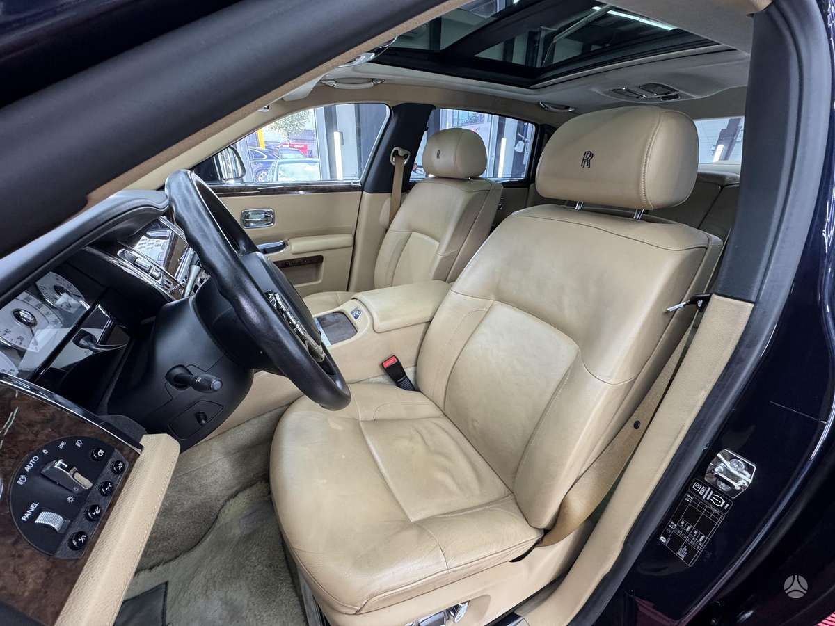 Rolls-Royce Ghost, 6.6 l., saloon / sedan