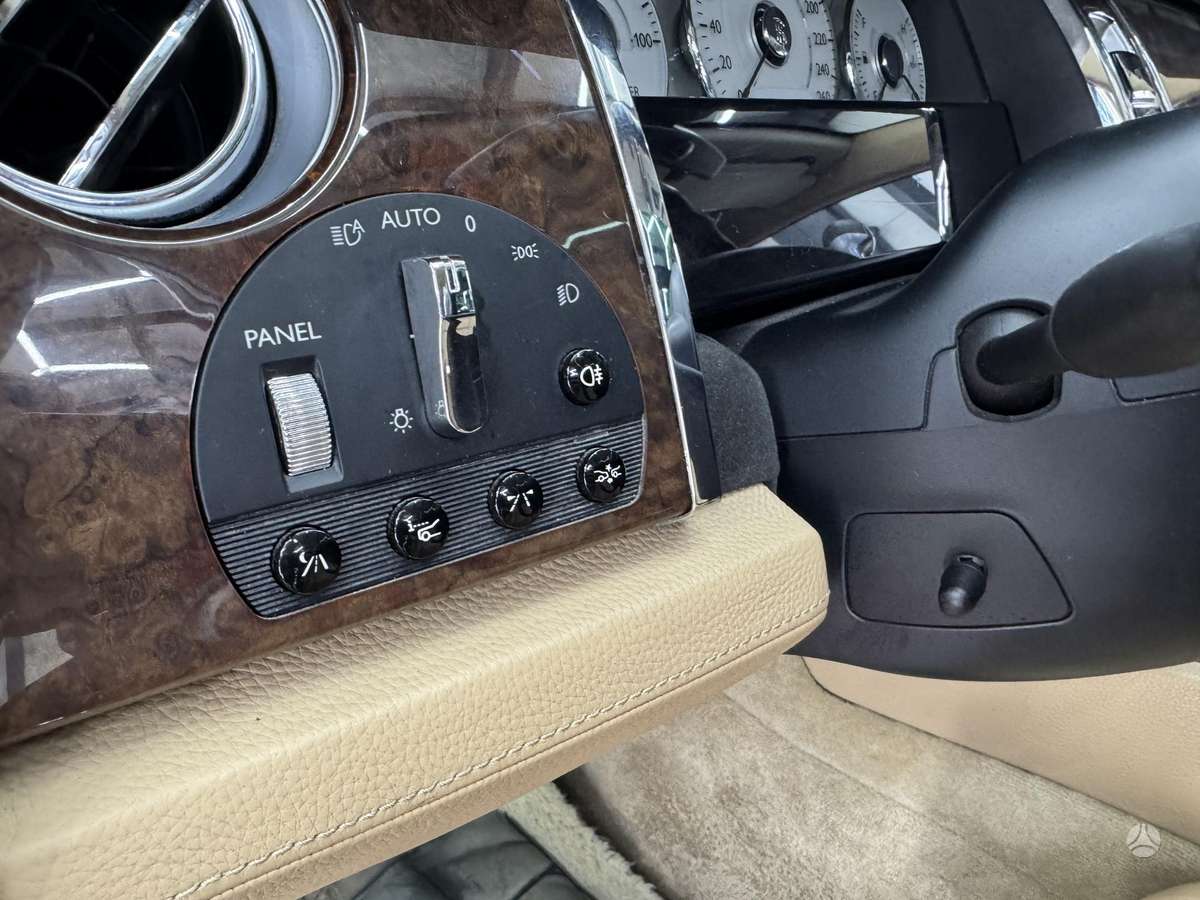 Rolls-Royce Ghost, 6.6 l., saloon / sedan