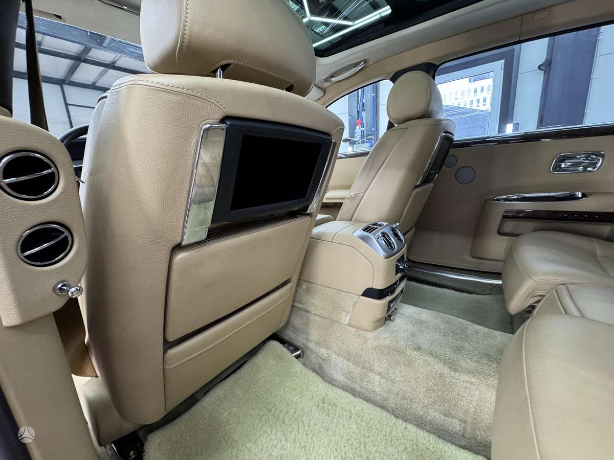 Rolls-Royce Ghost, 6.6 l., saloon / sedan