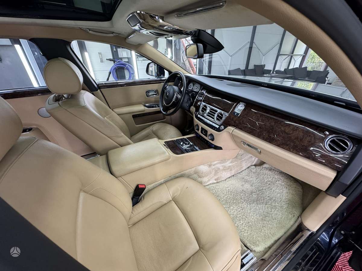 Rolls-Royce Ghost, 6.6 l., saloon / sedan