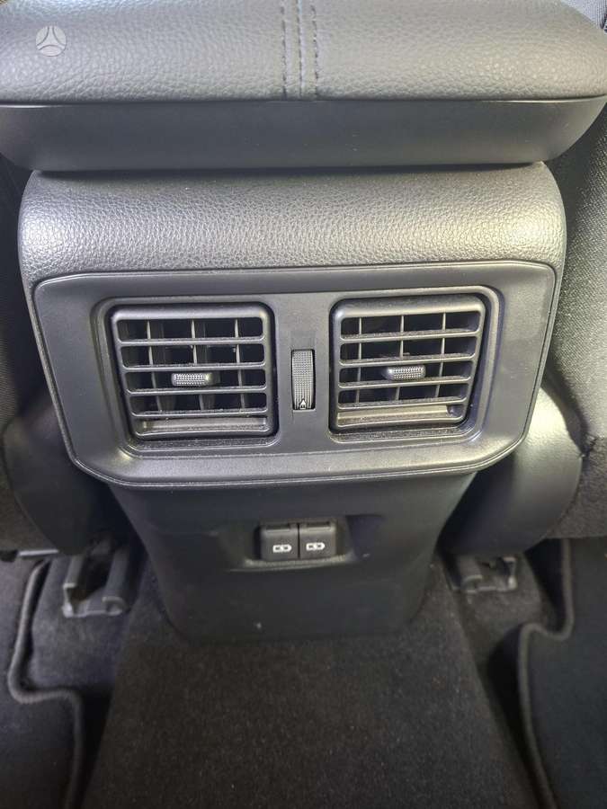 Toyota RAV4 - 7