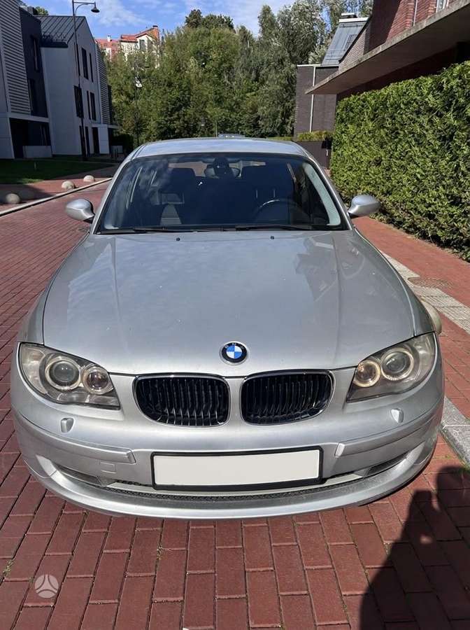 BMW 118 - 1
