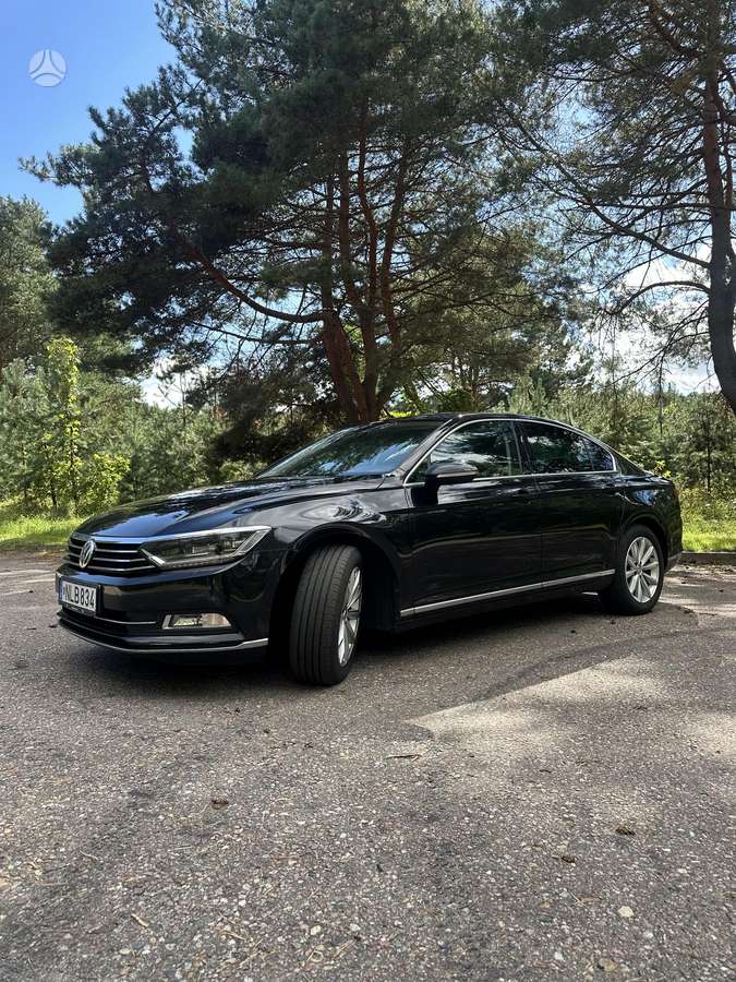 Volkswagen Passat - 2