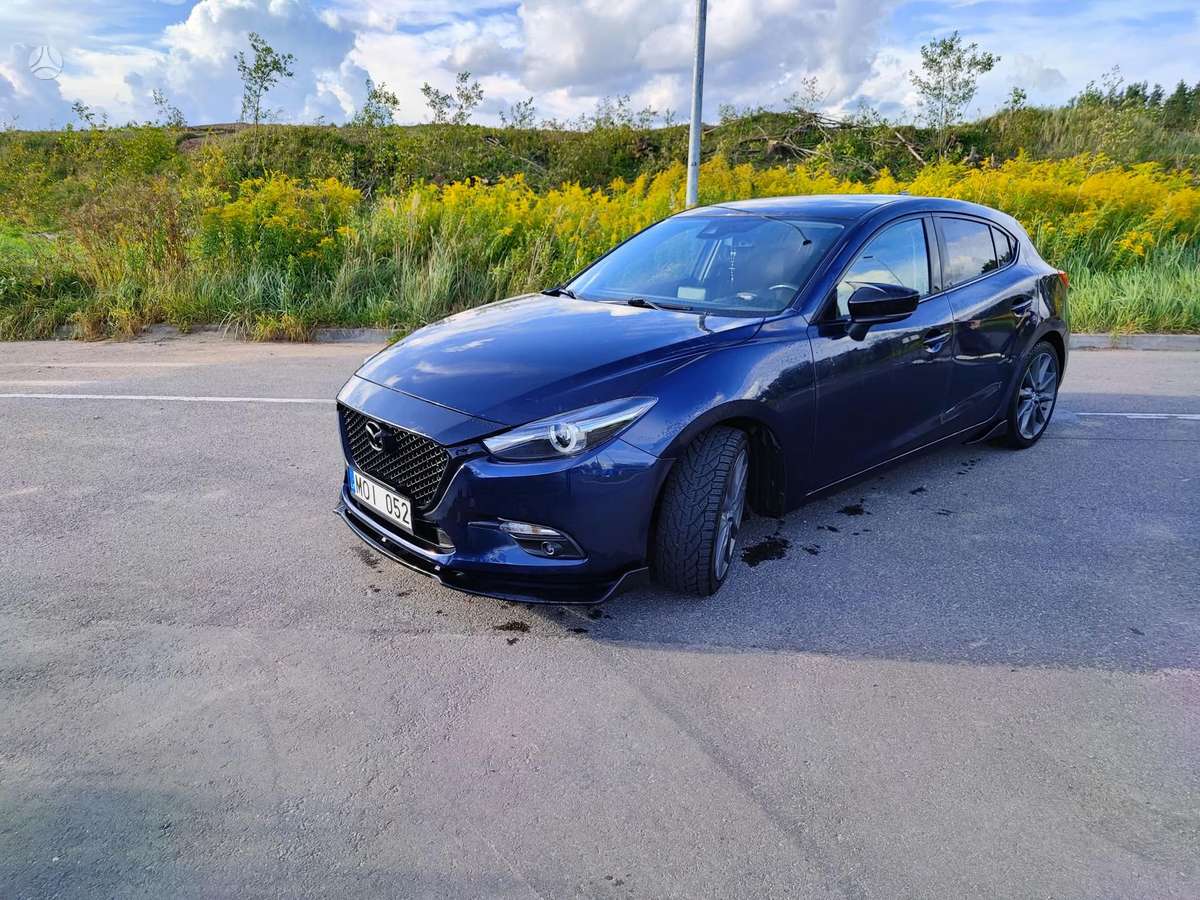 Mazda 3, 2.2 l., saloon / sedan