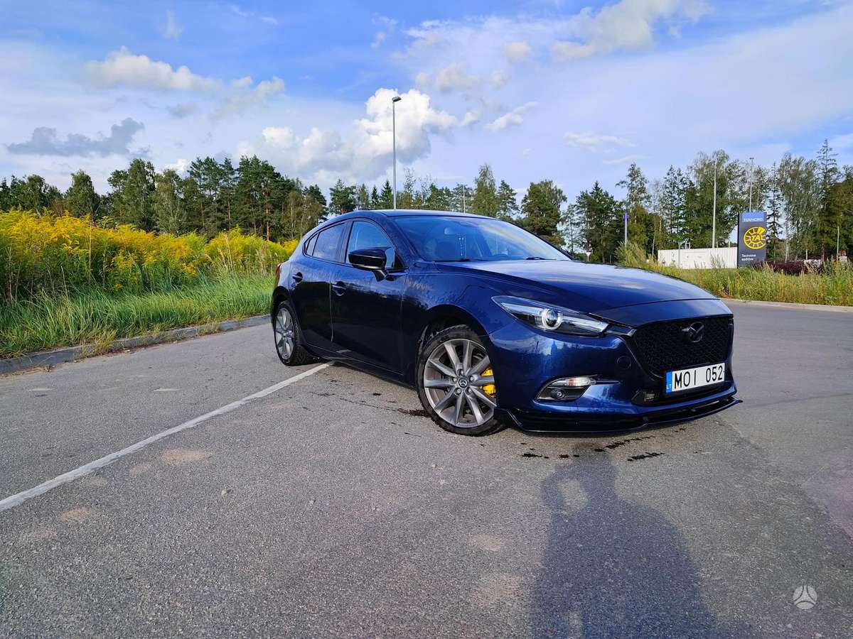 Mazda 3, 2.2 l., saloon / sedan
