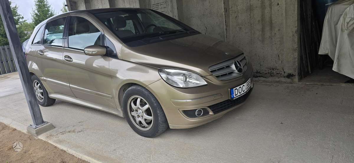 Mercedes-Benz B150 - 1