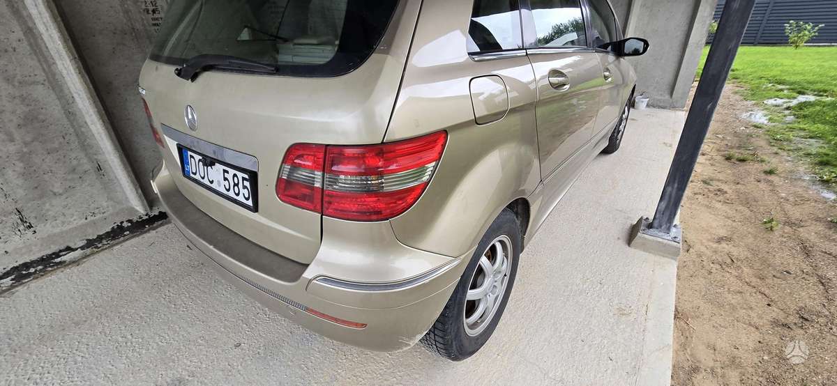 Mercedes-Benz B150 - 9