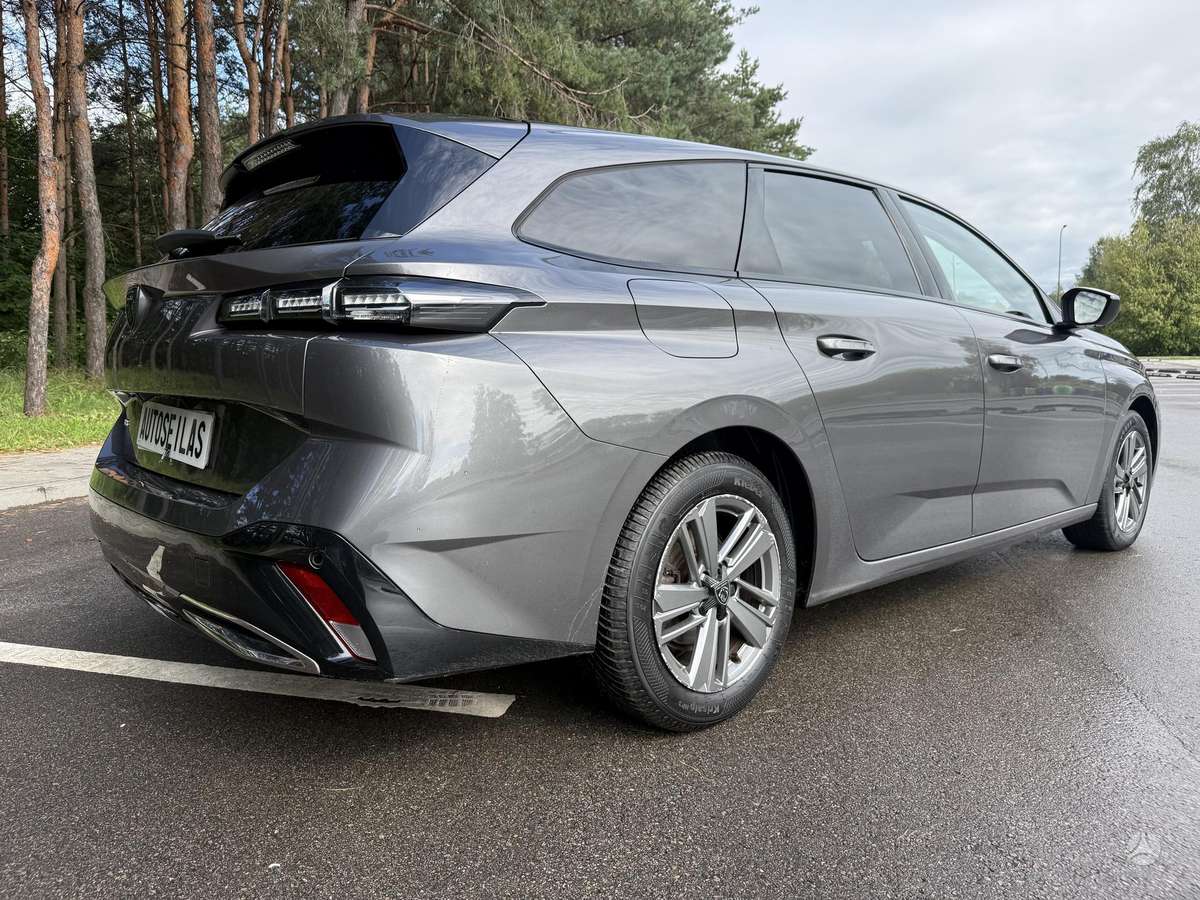 Peugeot 308, 1.2 l., Универсал