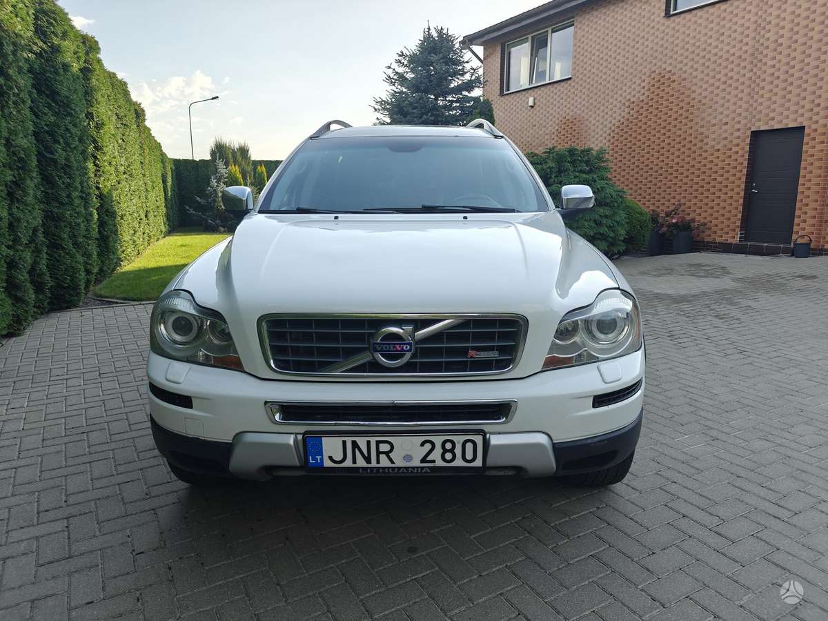 Volvo XC90 - 4