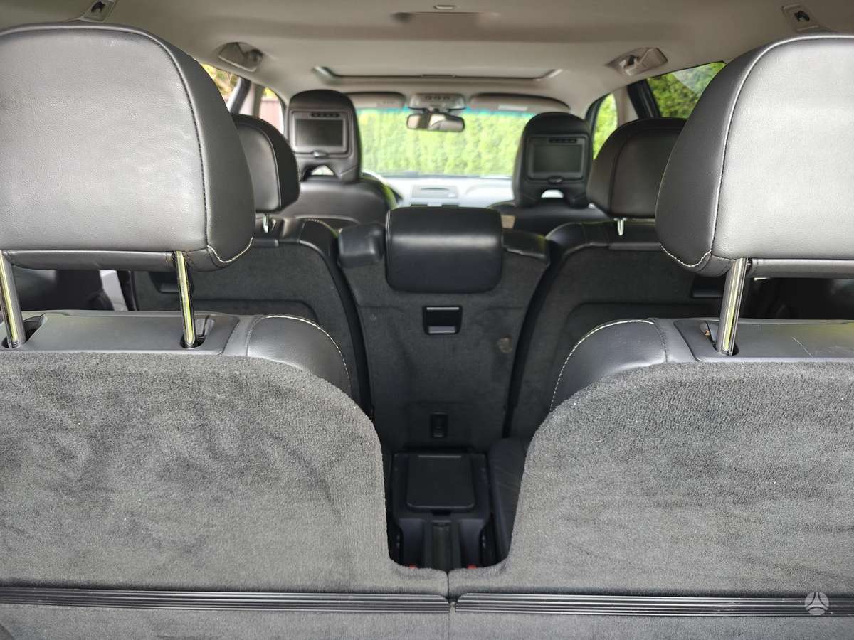 Volvo XC90 - 9