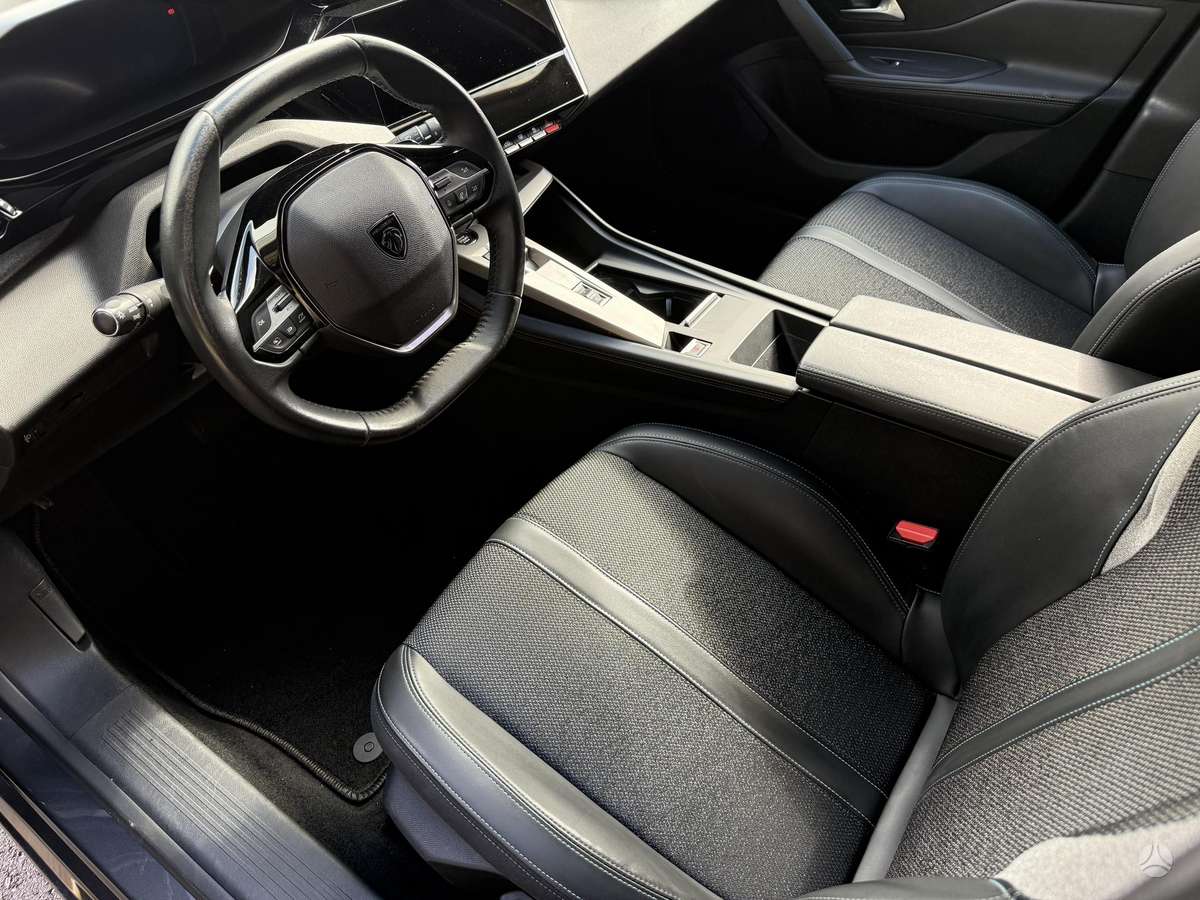 Peugeot 308, 1.2 l., Универсал