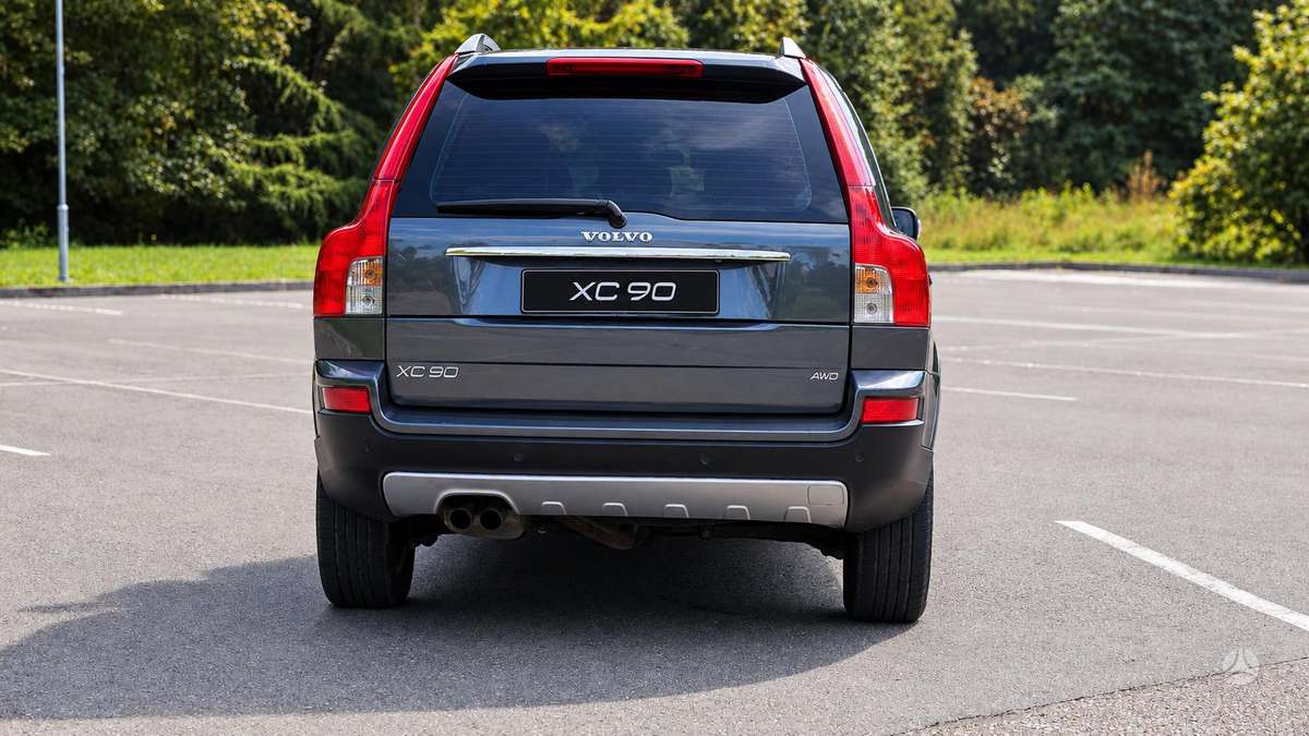 Volvo XC90 - 4