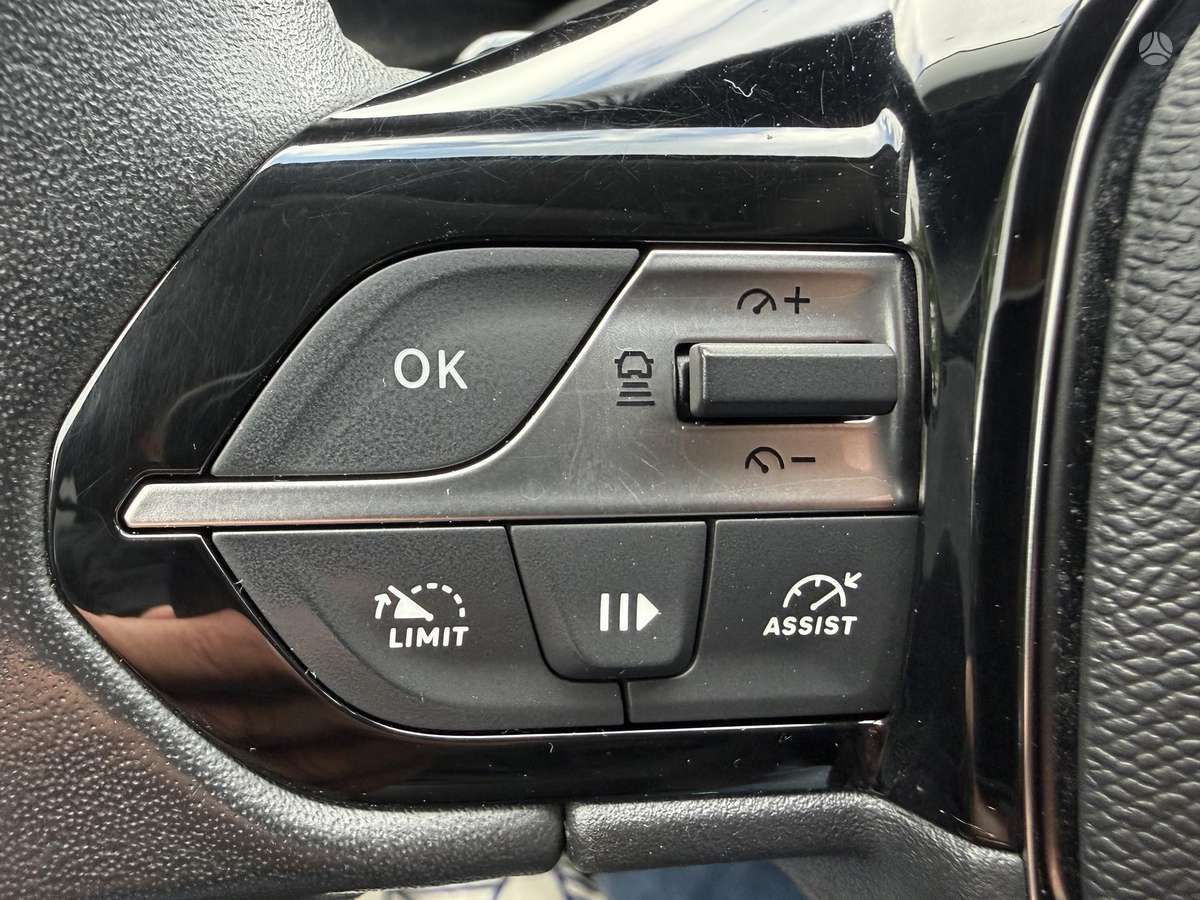 Peugeot 308, 1.2 l., Универсал