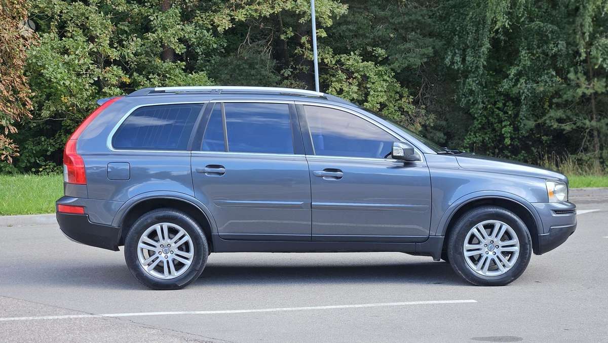 Volvo XC90 - 6