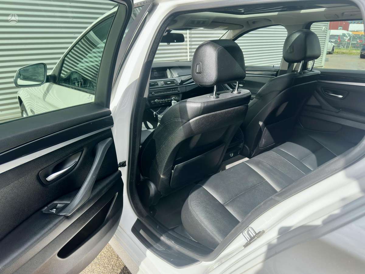 BMW 520, 2.0 l., Универсал