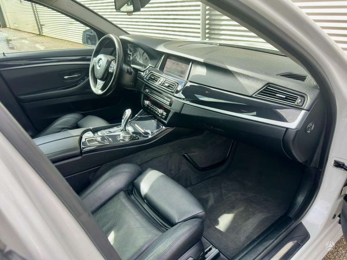 BMW 520, 2.0 l., Универсал