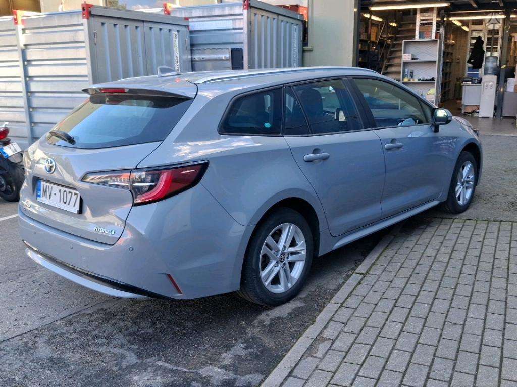 Toyota Corolla - 2